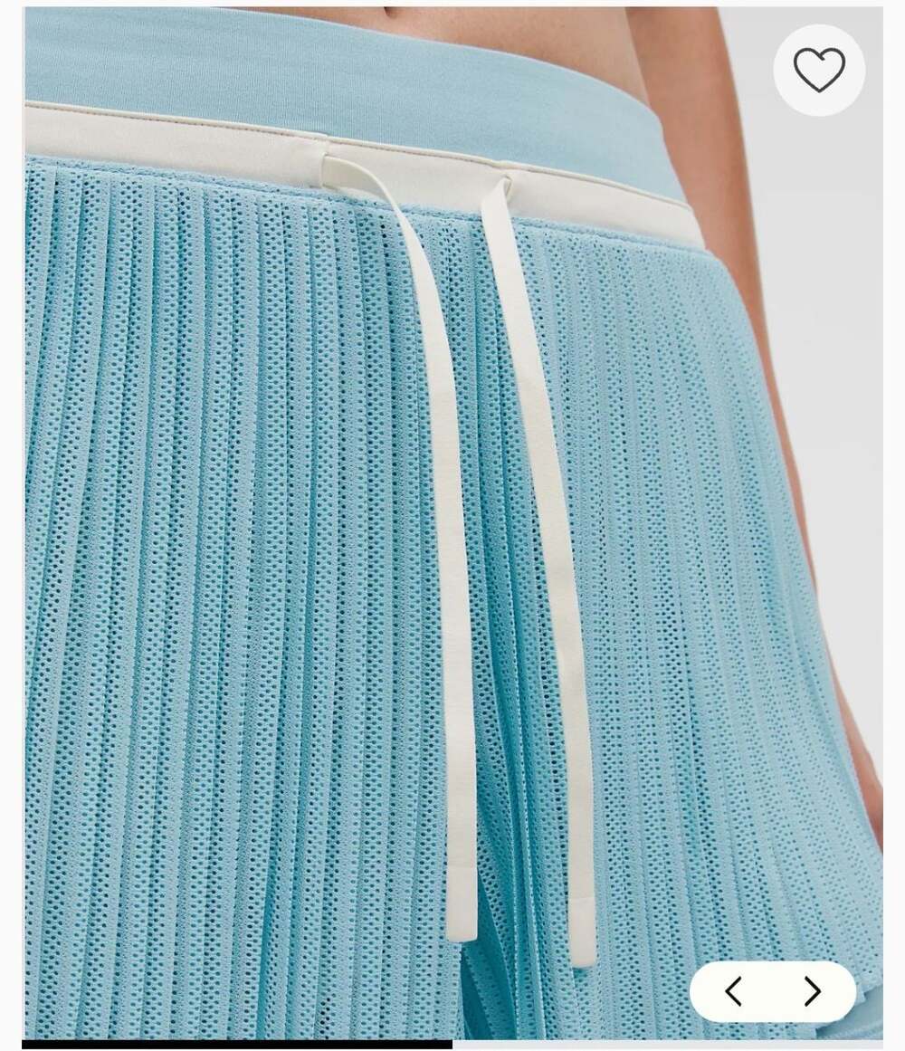 Lululemon Ace Advantage Pleated Tennis Short 2" MEDIUM Seafoam - Picture 4 of 6